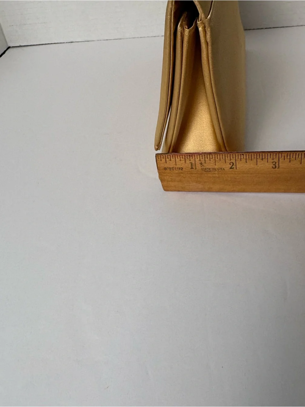 NWT- Valerie Stevens gold satin convertible evening clutch